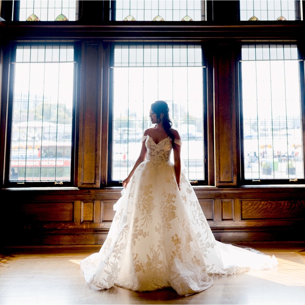 Monique Lhullier Maeve Gown and Veil